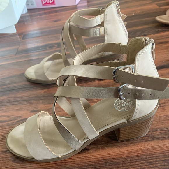 Multi Strap Tan Heels - Picture 4 of 4